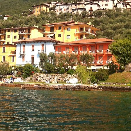 Hotel Smeraldo Brenzone sul Garda Bagian luar foto