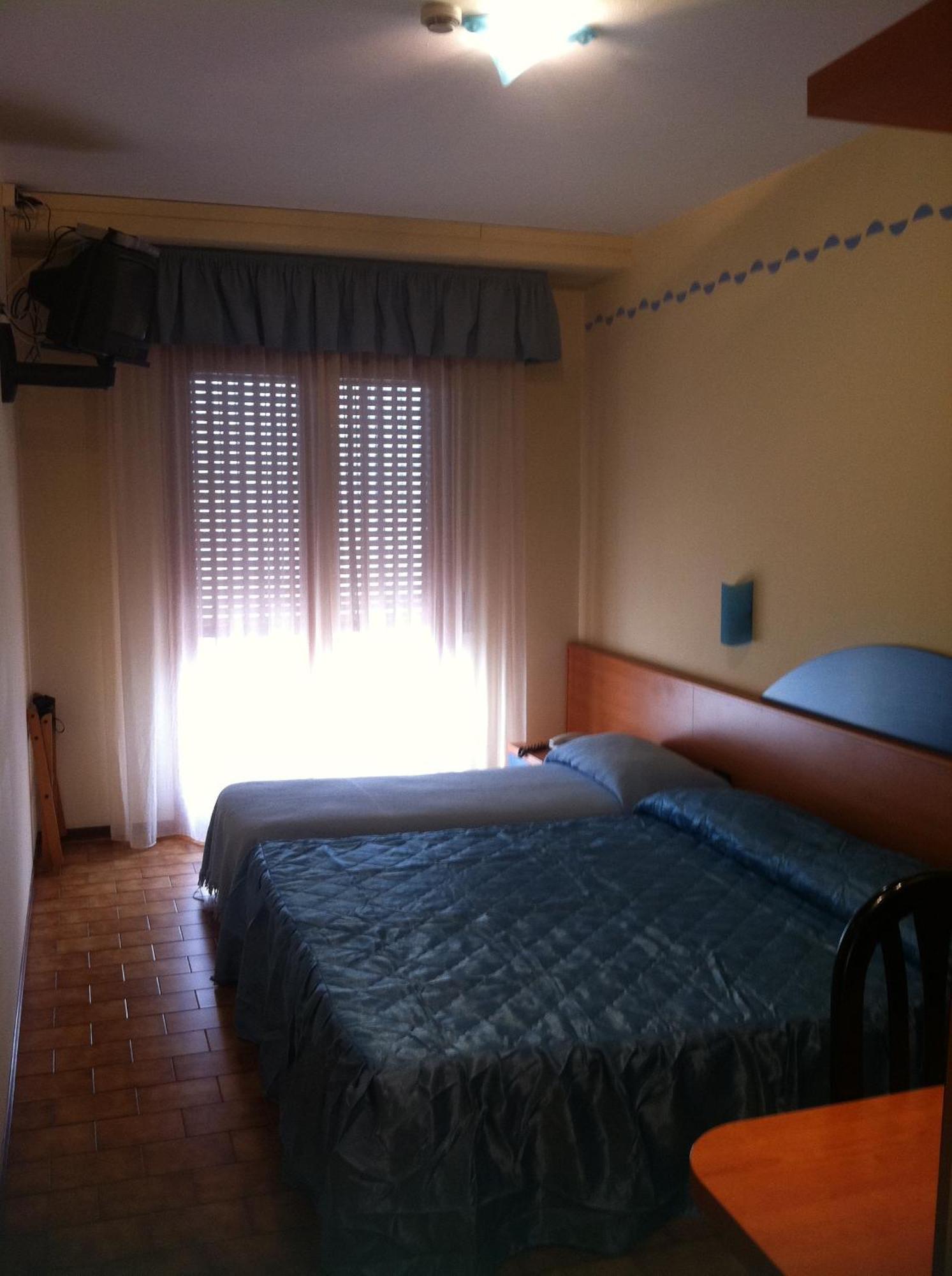 Hotel Smeraldo Brenzone sul Garda Bagian luar foto