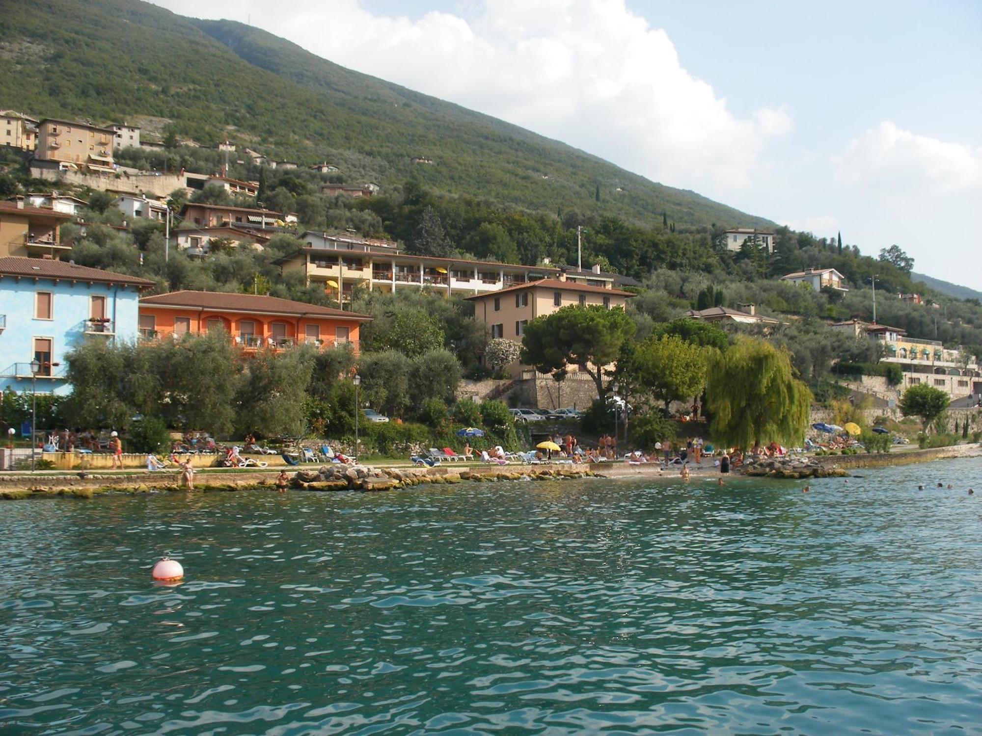 Hotel Smeraldo Brenzone sul Garda Bagian luar foto
